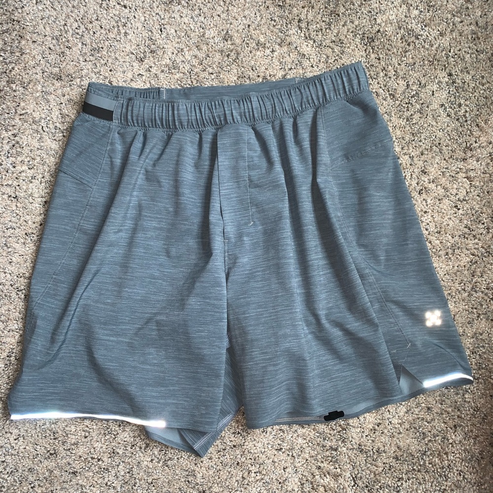 Lululemon Mens Short 6”